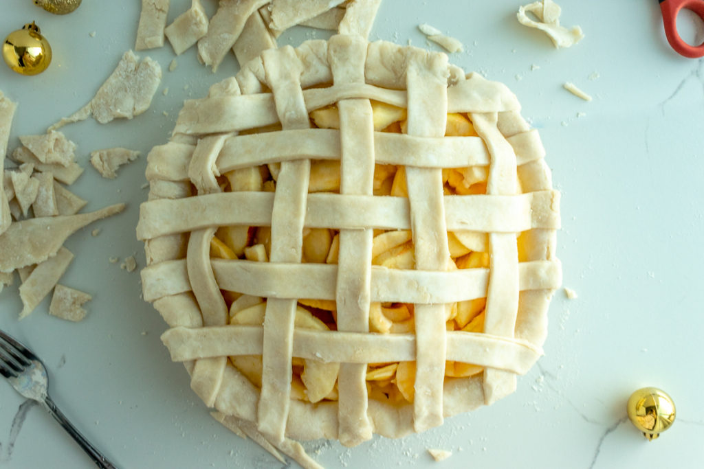 5 ways to style a pie crust- lattice pie