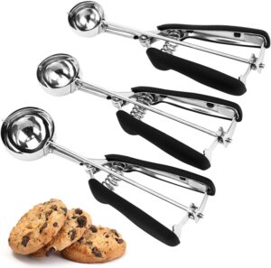 Cookie scoops.